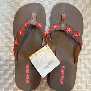 NWT Gymboree size 2/3 girls flip flops